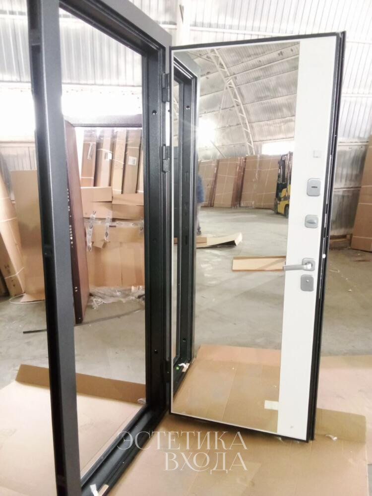 Входная дверь 9см серебро эмалит белый зеркало