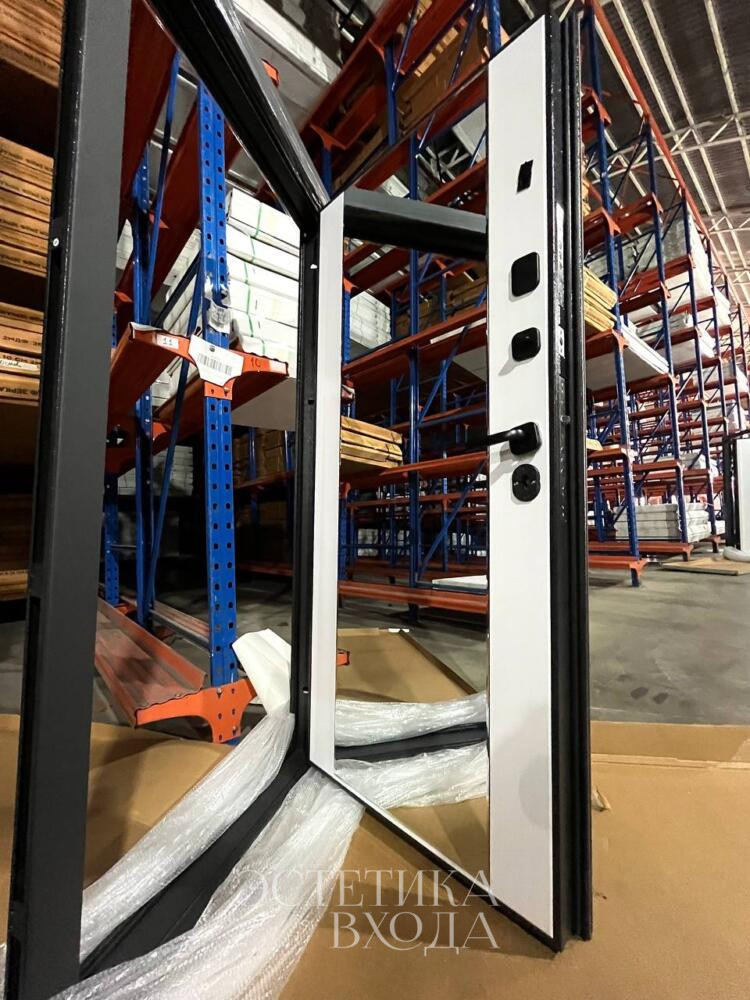 входная дверь Гарда 2 мдф зеркало купить входную дверь в квартиру с зеркалом в Краснодаре