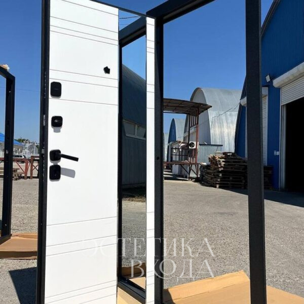 входная дверь 7см штамп букле графит зеркало купить недорогую входную дверь с зеркалом