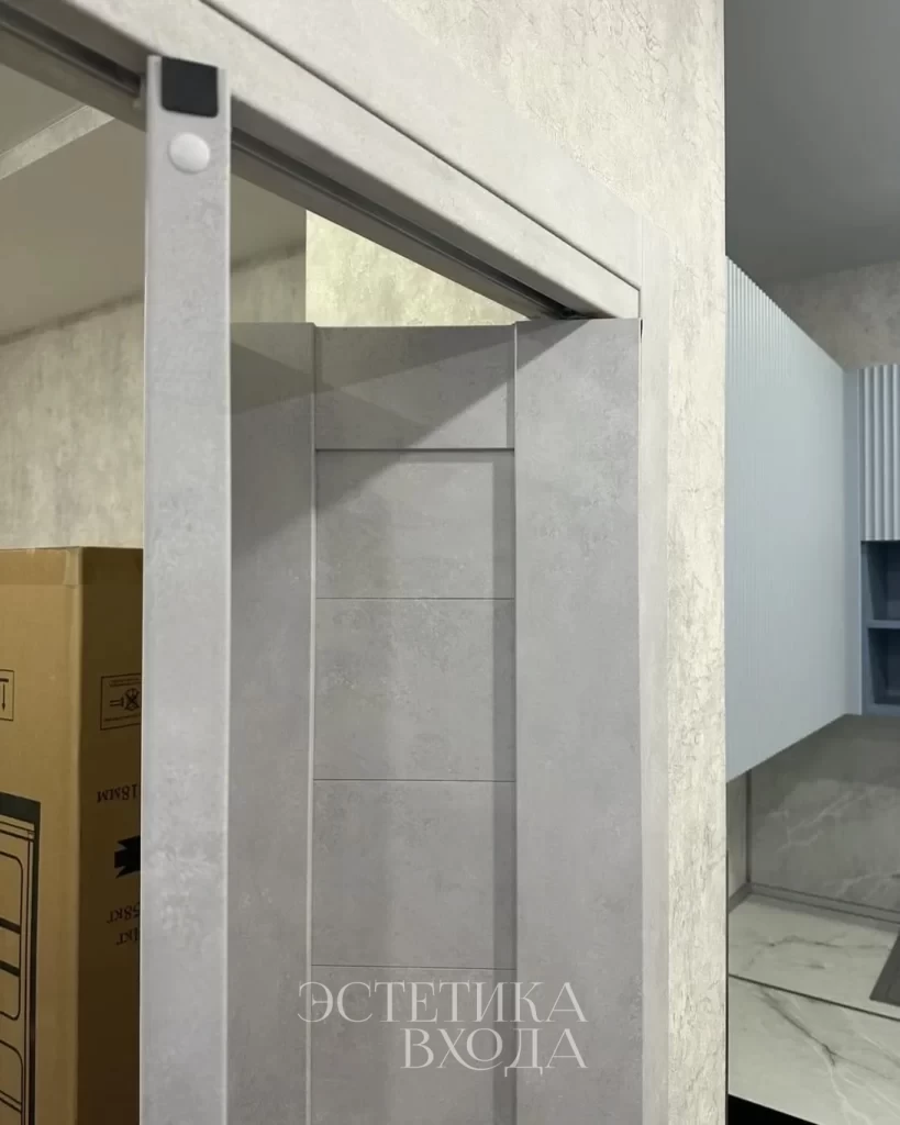 дверь книжка бетон