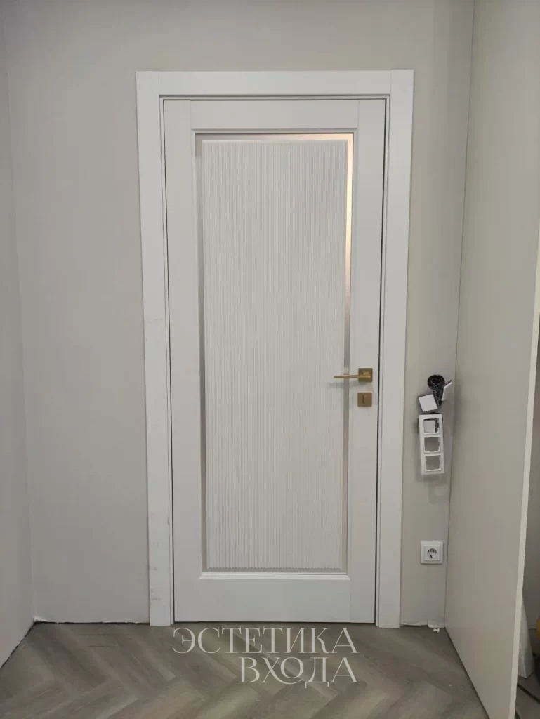 Межкомнатная дверь LVT-1 FL CV белый