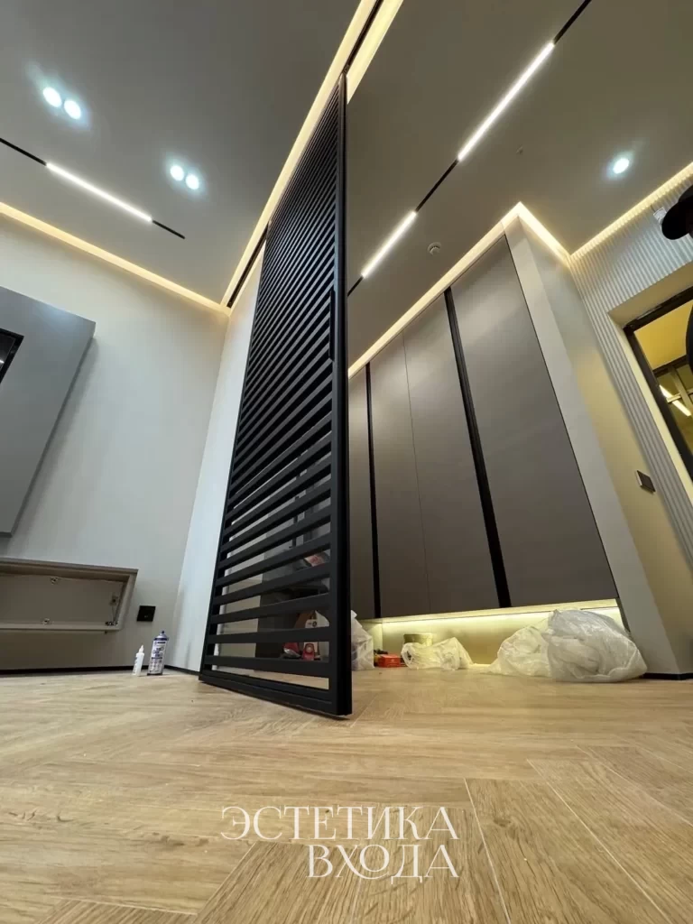 Алюминиевая перегородка в стиле Loft. В стильном черном цвете.