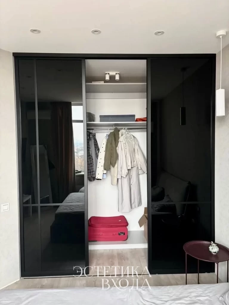 Алюминиевая перегородка в стиле Loft.